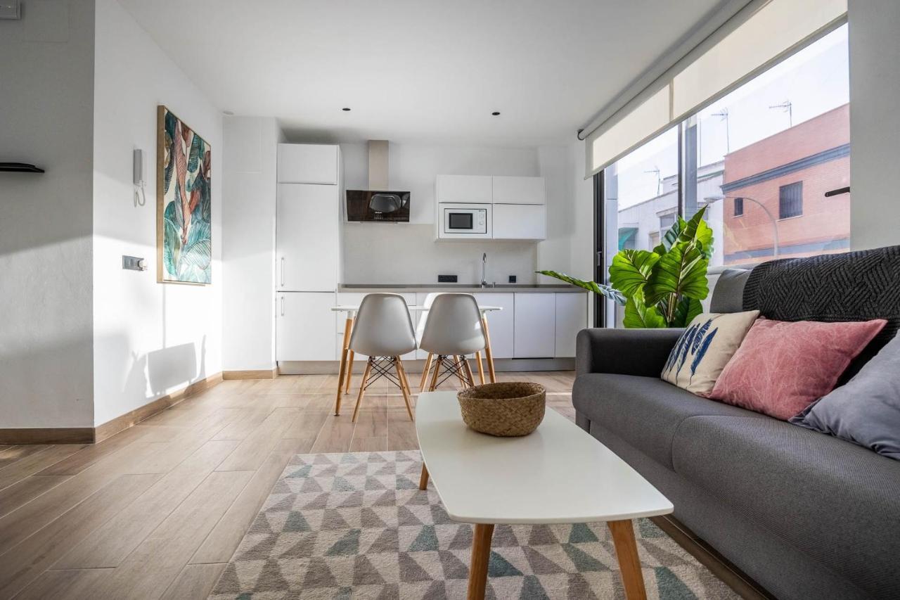 Nervion Suites 1 - Vacacional Sevilla Экстерьер фото