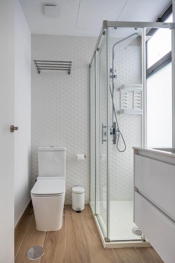 Nervion Suites 1 - Vacacional Sevilla Экстерьер фото