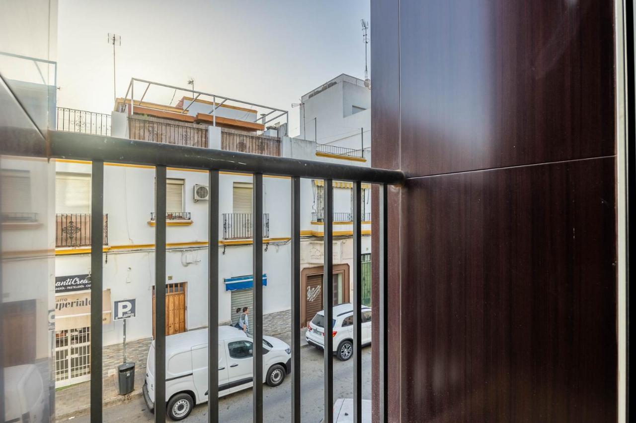 Nervion Suites 1 - Vacacional Sevilla Экстерьер фото