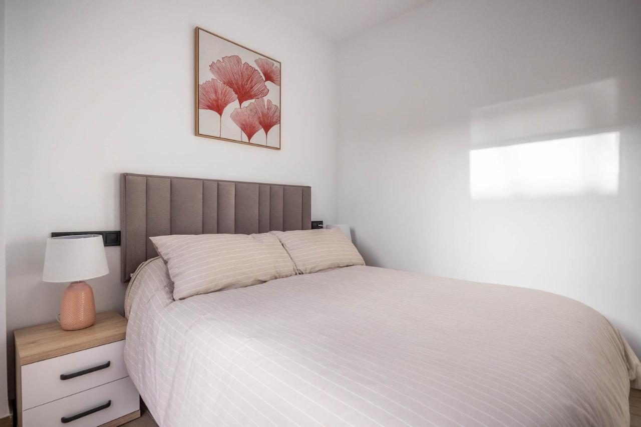 Nervion Suites 1 - Vacacional Sevilla Экстерьер фото