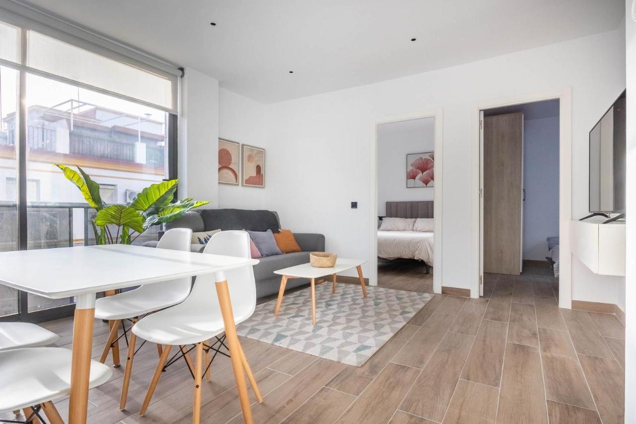 Nervion Suites 1 - Vacacional Sevilla Экстерьер фото